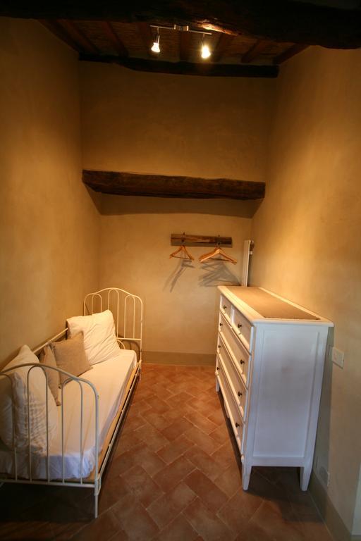 كورتونا Locanda San Martino A Bocena الغرفة الصورة