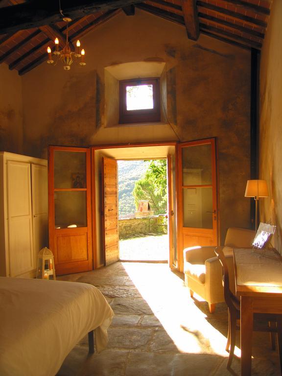 كورتونا Locanda San Martino A Bocena الغرفة الصورة